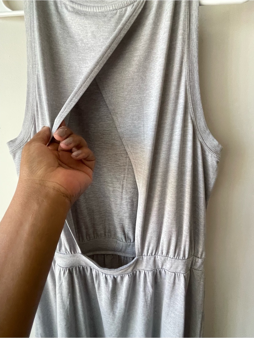 GAP Light Gray Brushed Tech Jersey Tank - Picture 6 of 6